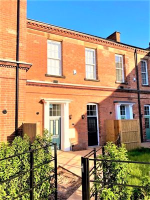 Photo 8- click for photo gallery